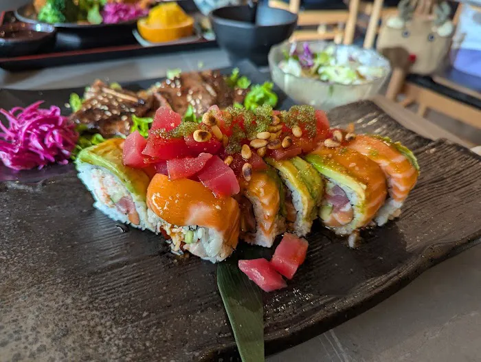 Eighty-Eight Sushi & Ramen Picture 7
