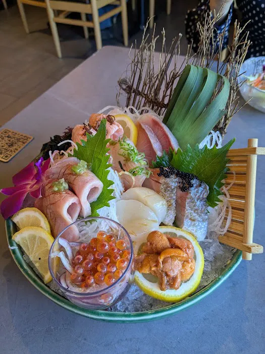 Eighty-Eight Sushi & Ramen Picture 8