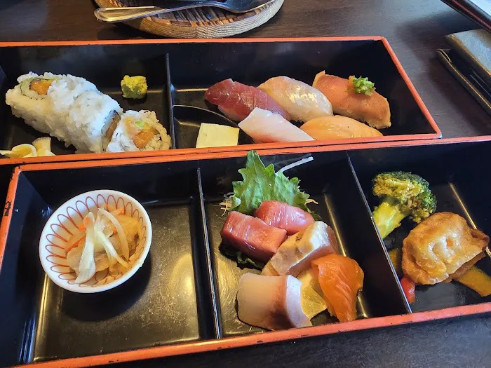 Fuki Sushi Picture 10