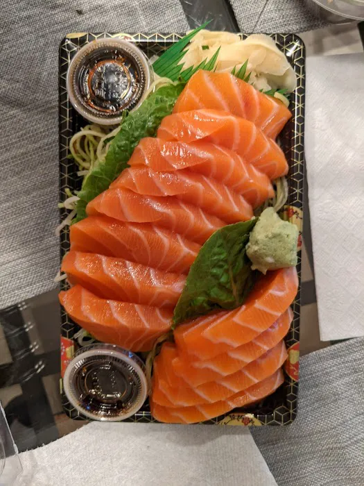 Sushi House Picture 9