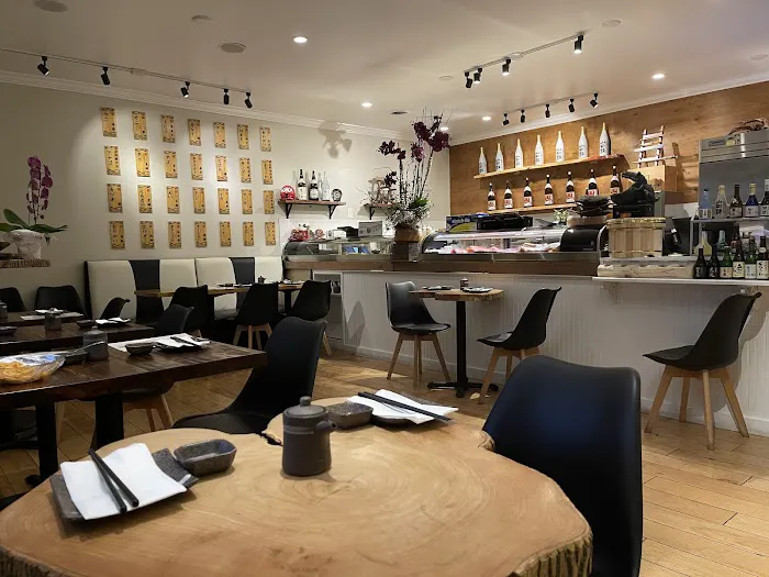Akami Sushi Picture 1