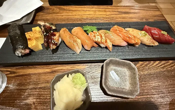 Akami Sushi Picture 3