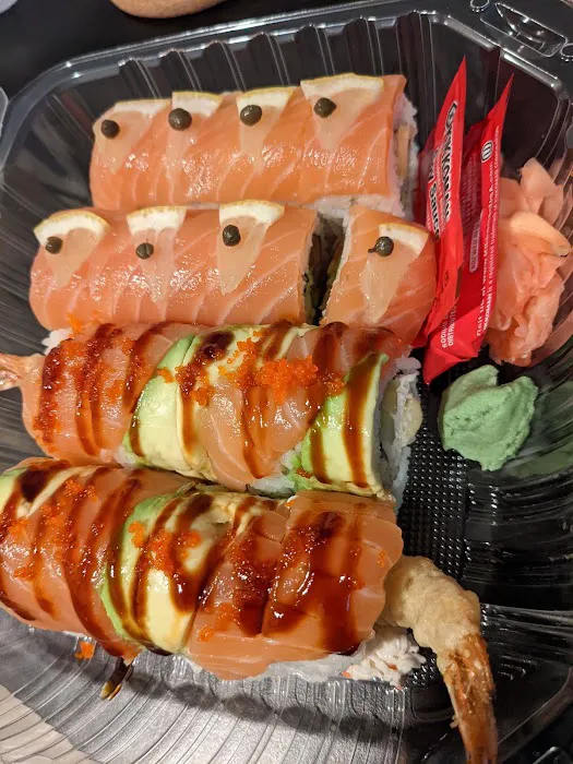 Bluefin Sushi & Teriyaki Grill Picture 8