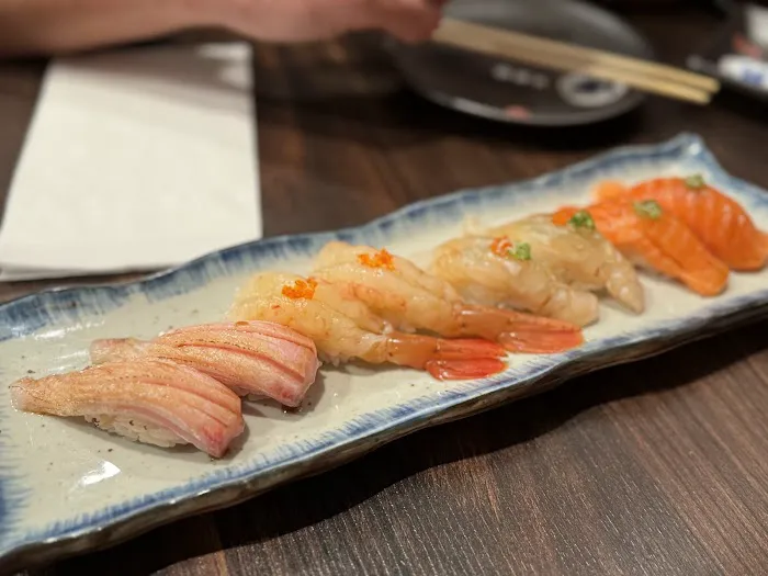 Ryoshin Sushi Picture 5