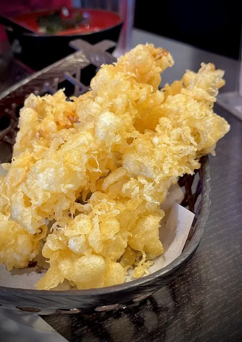 Akizu Sushi Bar & Grill Picture 4