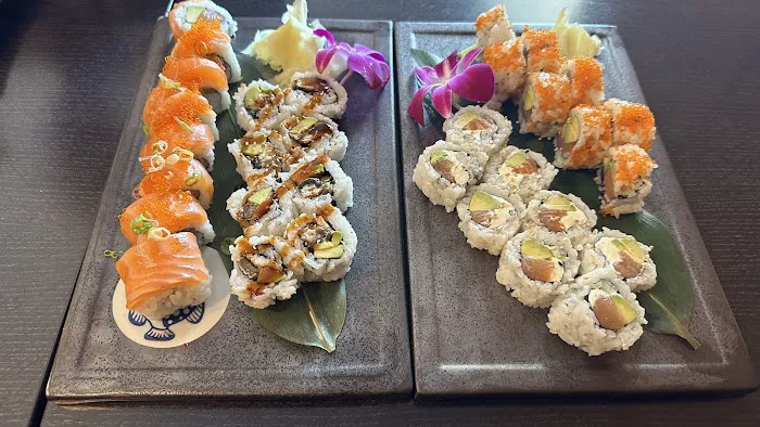 Akizu Sushi Bar & Grill Picture 5