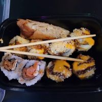 Rock n Roll Sushi - Vanderbilt ico