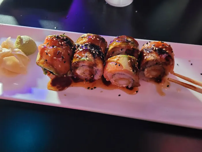 Rock n Roll Sushi - Vanderbilt Picture 5