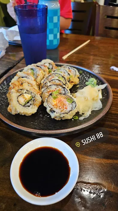 Sushi & Pho 88 Picture 4
