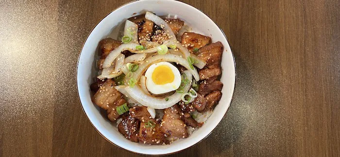 Sushi & Pho 88 Picture 7