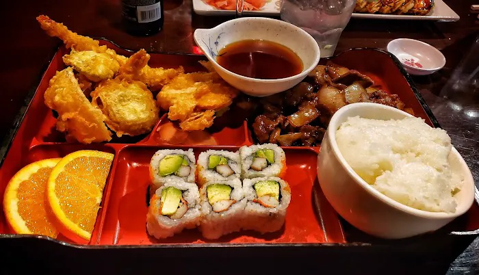 Koi Sushi & Thai Picture 7