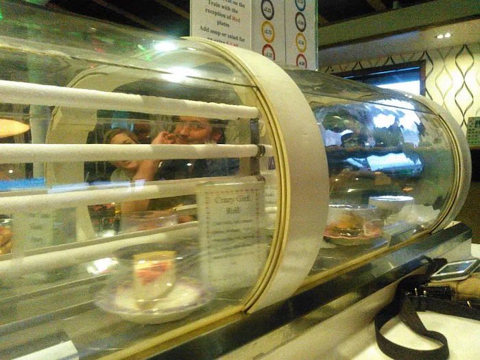 Sushi Train Picture 9