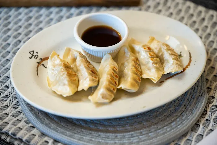 Asahi Sushi & Thai Cuisine Picture 3