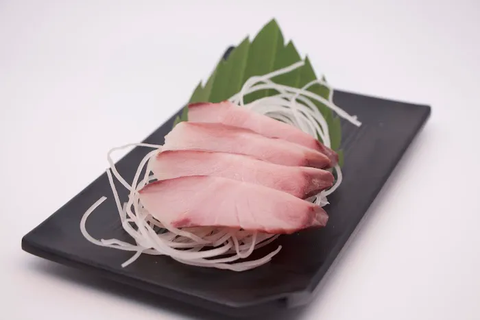 NOM NOM SUSHI Picture 6