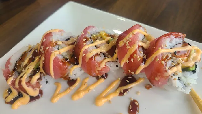 NOM NOM SUSHI Picture 8
