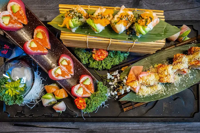 Takumi Hibachi Sushi Lounge Picture 6