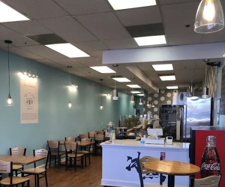 Ice Point Cafe