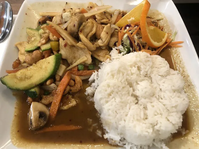 Love Thai Sushi at The Fountains Picture 9