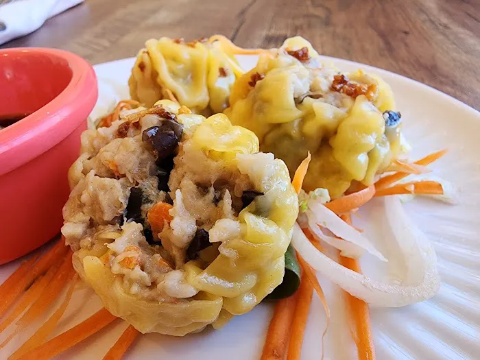 Love Thai Sushi at The Fountains Picture 7