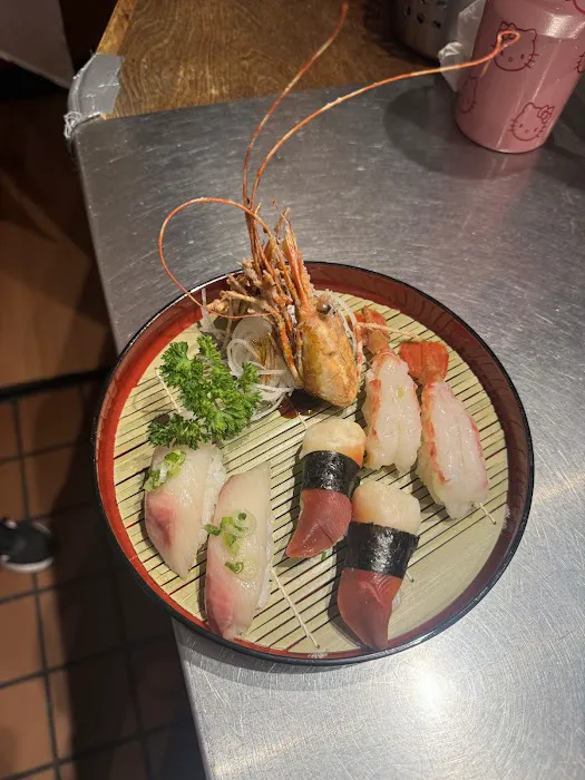 Fin Fusion Sushi Bar Picture 9