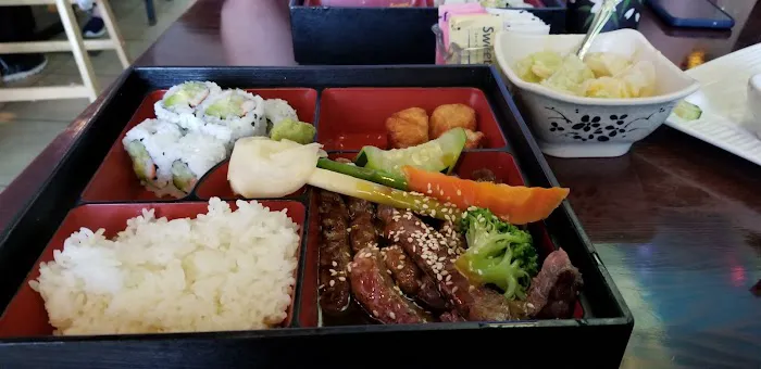 Nori Sushi & Grill Picture 4