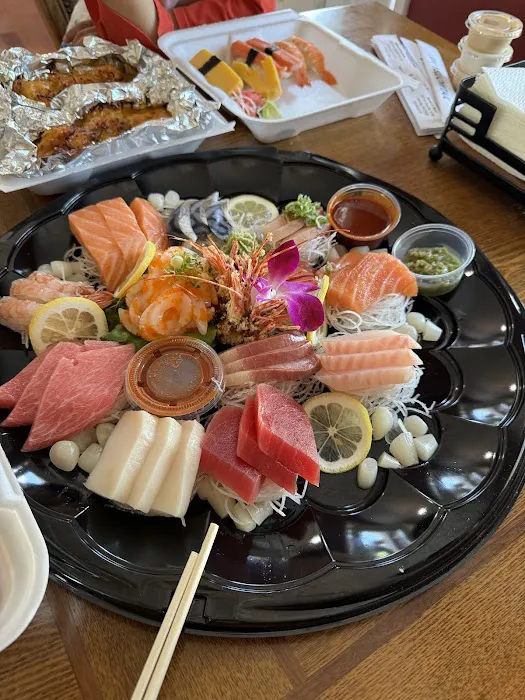 Yellowtail Robata Grill & Sushi Picture 9