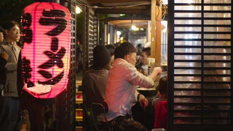 How to Say “Where is the Restaurant” in Japanese and Use It Right