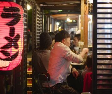How to Say “Where is the Restaurant” in Japanese and Use It Right