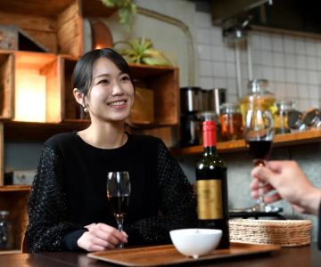 How to Say Restaurant Employee in Japanese: Useful Words and Real-World Usage