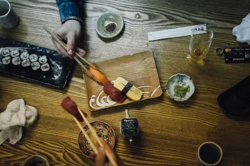 What Is Considered Rude in a Japanese Restaurant? Etiquette Guide for Tourists