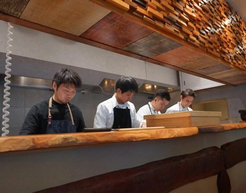 Must Try Japanese Restaurants in Tokyo – Hidden Gems, Michelin Stars & Local Favorites