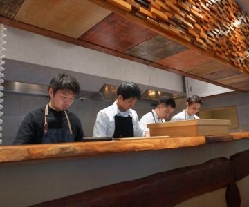 Must Try Japanese Restaurants in Tokyo – Hidden Gems, Michelin Stars & Local Favorites