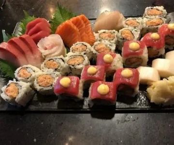 Why Locals Recommend Suteishi Japanese Restaurant – Freshness, Flavor, and Atmosphere