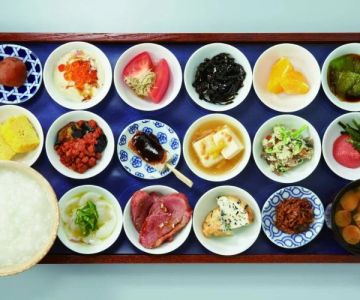 Do Any Japanese Restaurants Serve Breakfast? Discover What You Can Expect