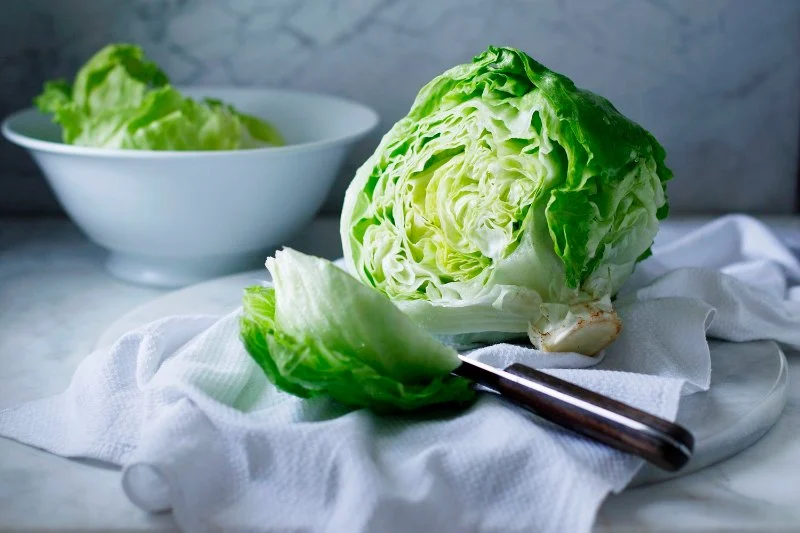 Do Japanese Restaurants Use Iceberg Lettuce? Discover Common Ingredients and Alternatives