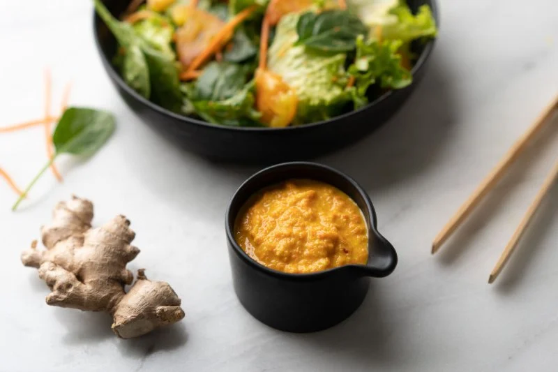 What Is in Ginger Dressing at Japanese Restaurants | Learn About Ingredients & Benefits
