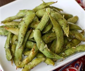 How Japanese Restaurants Make Garlic Edamame: A Simple Guide
