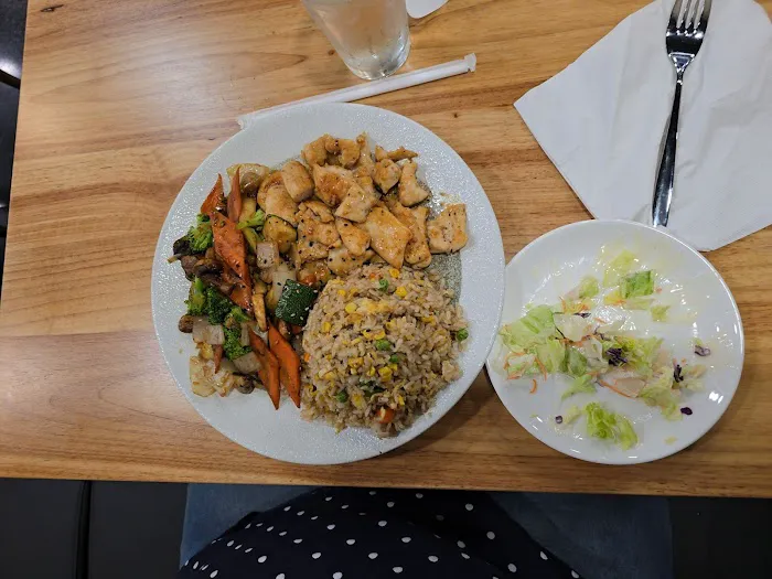 Kobe Hibachi Grill & Sushi Picture 3