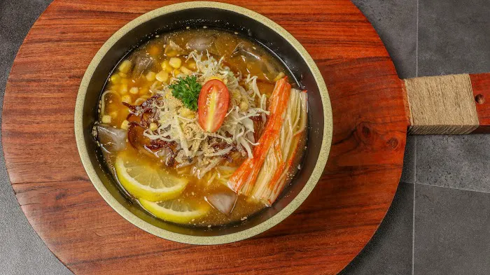 saku japanese eatery Picture 3
