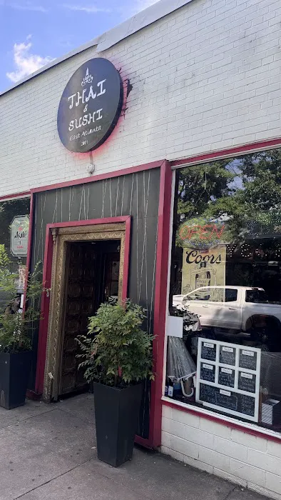EAV Thai and Sushi Picture 5
