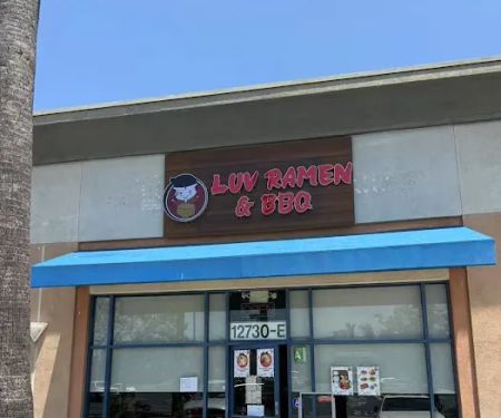 Luv Ramen & BBQ