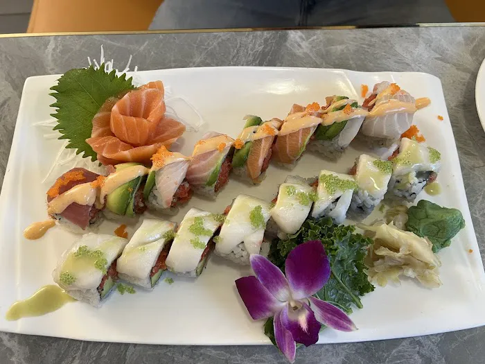 Izumi Sushi & Hibachi Picture 1