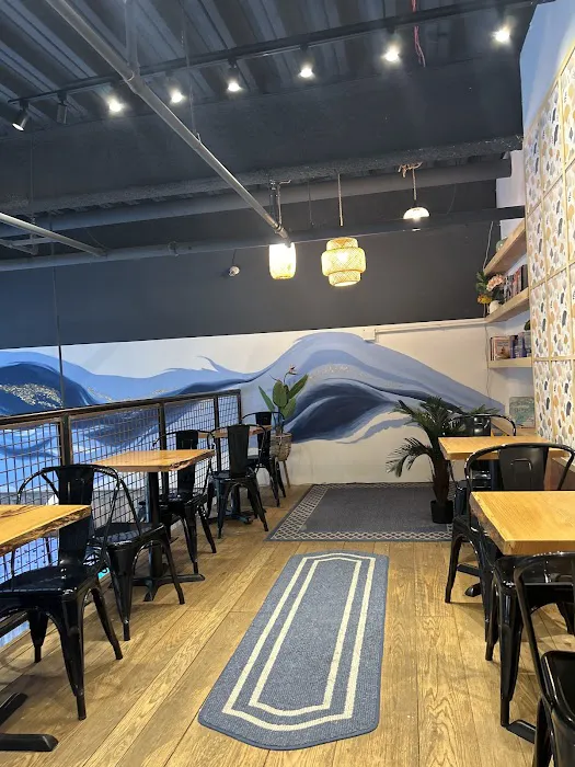 Love Art Sushi Seaport Picture 1