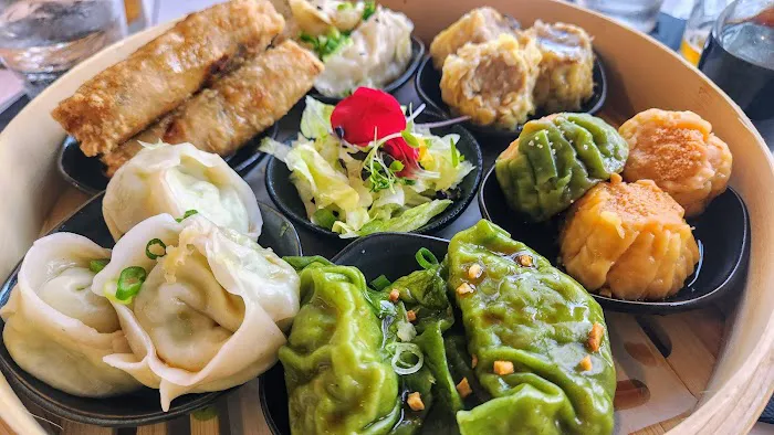 Lemongrass Asian Bistro Sushi Picture 6