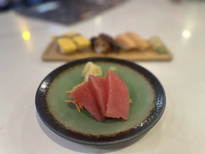 MooDeng Cafe Sushi Bar Picture 2