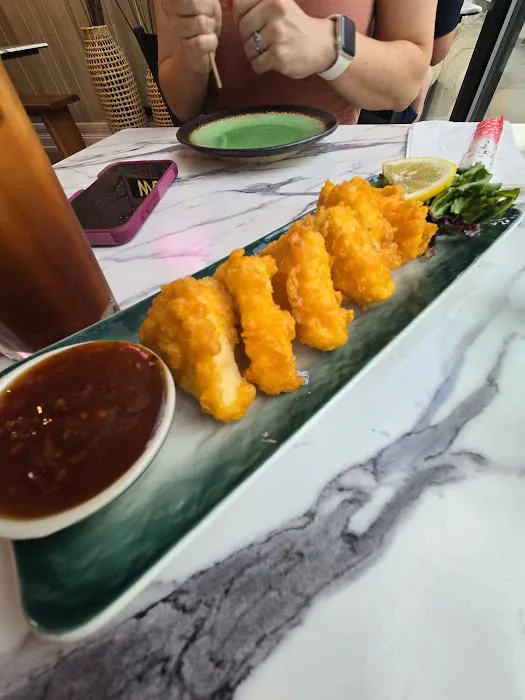 MooDeng Cafe Sushi Bar Picture 8