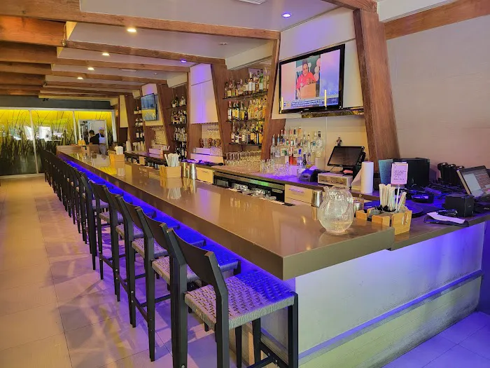 Lemongrass Asian Bistro Sushi Picture 4