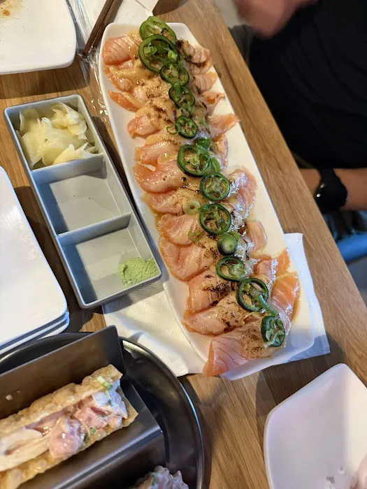 Sushi One Spot Picture 9