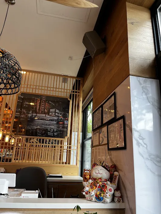 Sushi Loop Picture 5