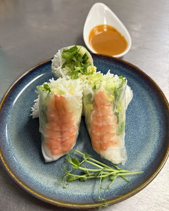 Spicy Thai II and Sushi Picture 10